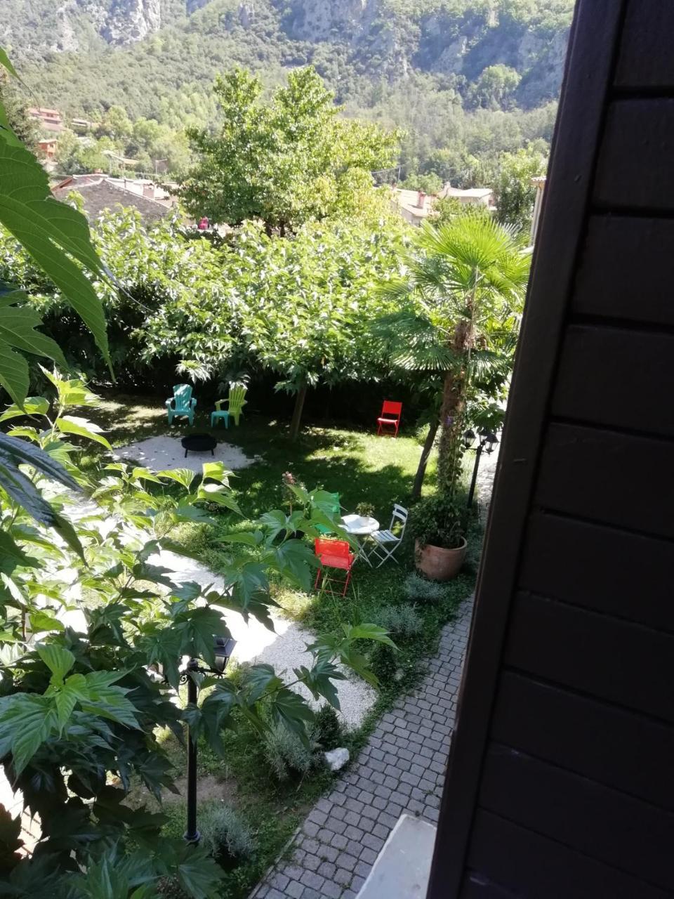 La Mirabelle-Casteil Country House ξενώνας Εξωτερικό φωτογραφία