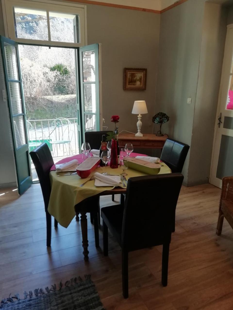 La Mirabelle-Casteil Country House ξενώνας Εξωτερικό φωτογραφία